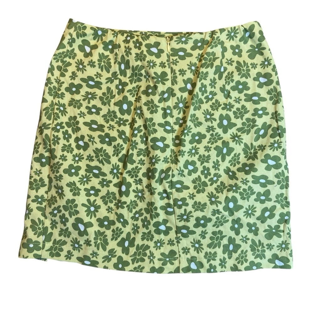 Love On A Hanger Skirt Women's Size‎ 5 Green With Flowers Double  Slits NWOT
